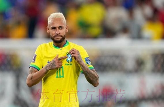 阿斯：维尼修斯正在坠落 他目前续约停滞状态存疑